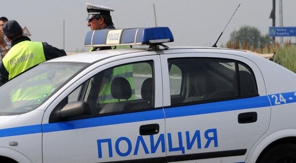  Заловиха серийни крадци, обирали магазини в Бургас