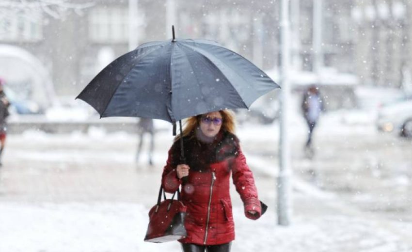  Жълт код за валежи, сняг и силен вятър в по-голямата част от страната
