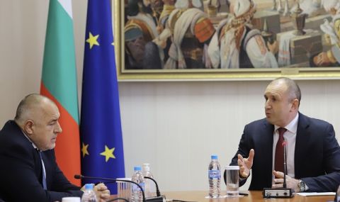  България: за „наивниците“ и „хитреците“ в политиката