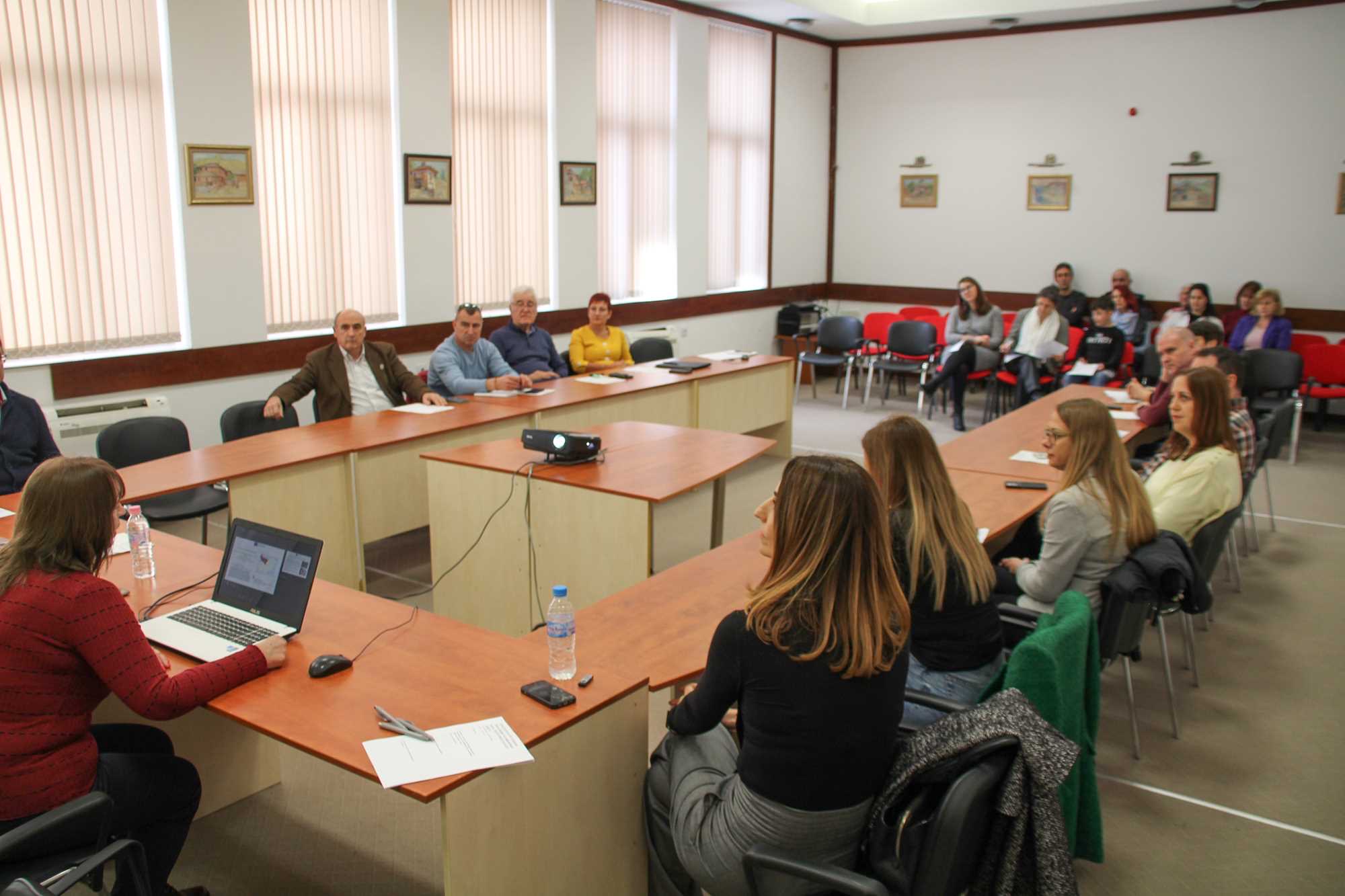 ОИЦ-Ловеч проведе обществено обсъждане на Концепция „Стратегия „Единно здраве“ за Северозападен регион“ в гр. Тетевен