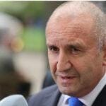 Президентът Румен Радев е подписал промените в Закона за съдебната власт, с които членовете на Висшия съдебен съвет (ВСС) с изтекъл мандат губят правото да избират главен прокурор и председатели на върховните съдилища.