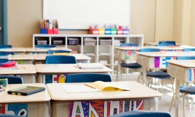 Припомняме ви, че и учениците в Пловдив също ще имат два дни ваканция - кметът на града Костадин Димитров реши 6 и 7 февруари да бъдат неучебни. "Смятам, че така ще се погрижим за здравето на учениците и на учителите, и училищата ще могат да направят своите планови графици", допълни Костадин Димитров.