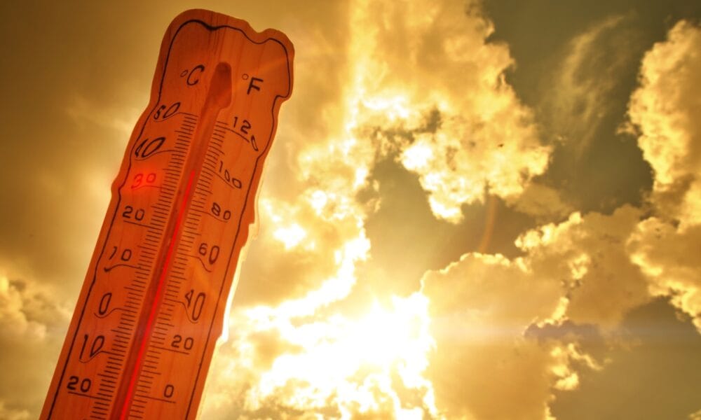 Предупреждение за оранжев код за опасни жеги в България