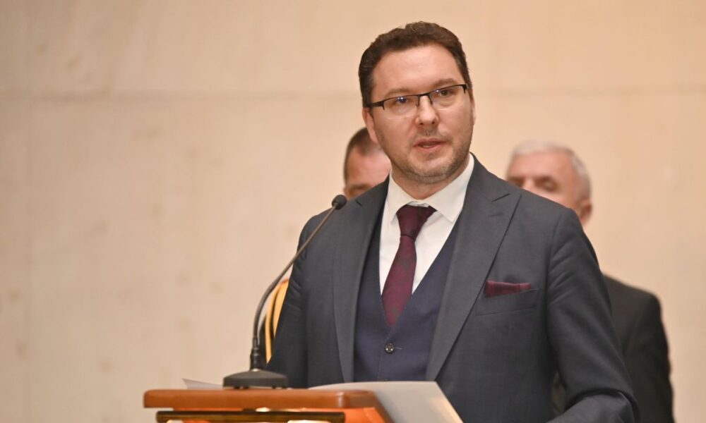 Даниел Митов - министър на вътрешните работи, кабинет " Желязков"