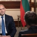 румен радев пред CNN за искането му за референдум относно приемането ни в еврозоната