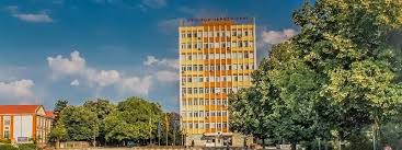 Червен бряг празнува 96 години от обявяването си за град, отдавайки почит на историята, традициите и усилията на своите жители.