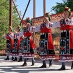 Рибарица ще посрещне стотици участници от страната и чужбина на уникален фолклорен празник, посветен на традиционната носия и народните обичаи.