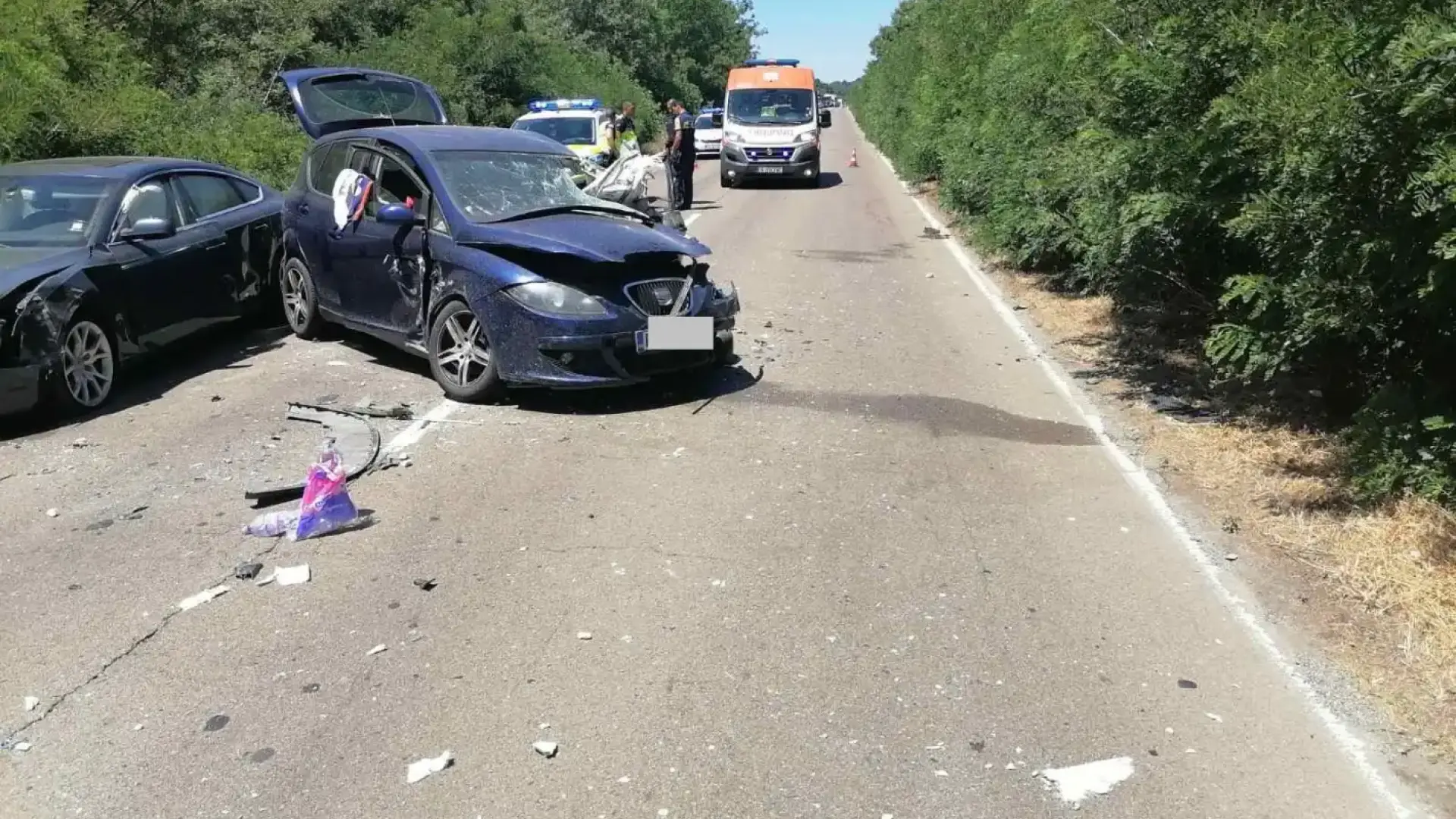 Полицейски патрул на място на катастрофа по пътя Велико Търново – Русе