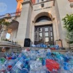 Протест на граждани срещу ВиК Плевен заради водната криза