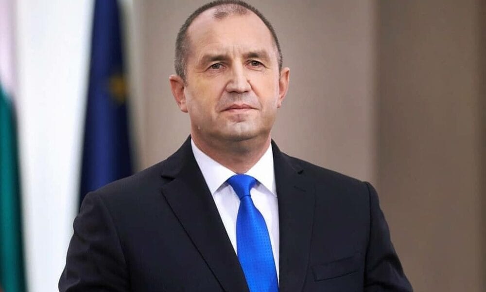 Президентът Румен Радев ще участва в похода на Витоша за 130 години БТС