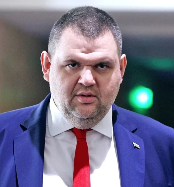 Пеевсеки поздрави всички по повод първия учебен ден днес