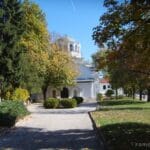 ледка към пазара и църквата в Червен бряг