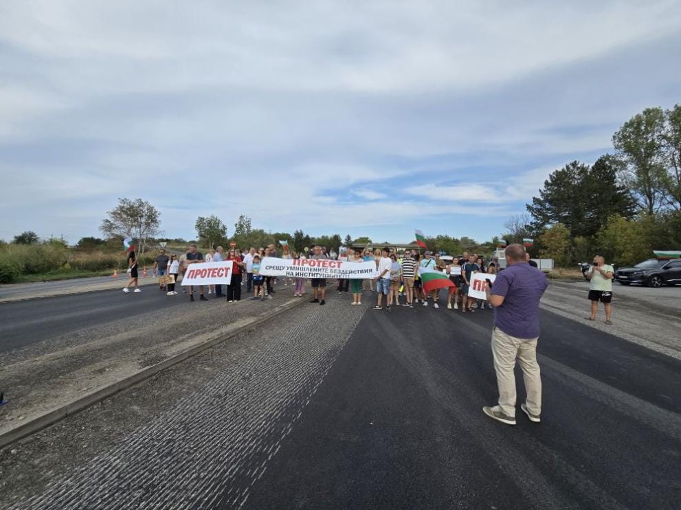 Географска карта на Плевен с маркирани блокирани точки по време на протест срещу безводието – с. Ясен, с. Бохот, с. Гривица и ул. „Димитър Константинов“