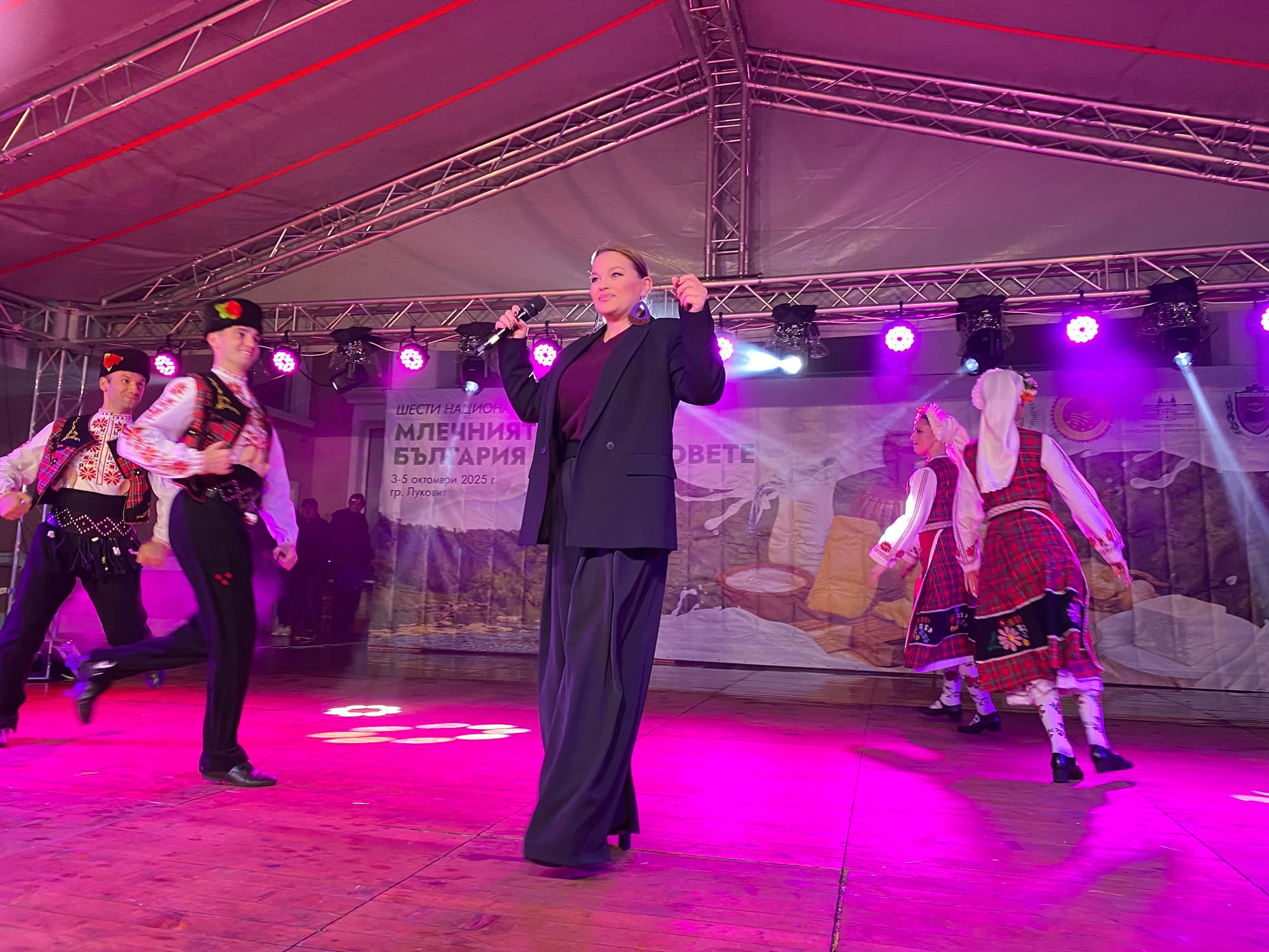 десислава по време на участието си в Луковит