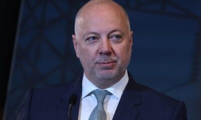 Премиерът Росен Желязков по време на изявление пред журналисти за коледните добавки за пенсионерите 2025