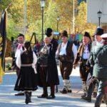 Историческа възстановка „Освобождението на Тетевен“ – участници в униформи на пл. „Сава Младенов“