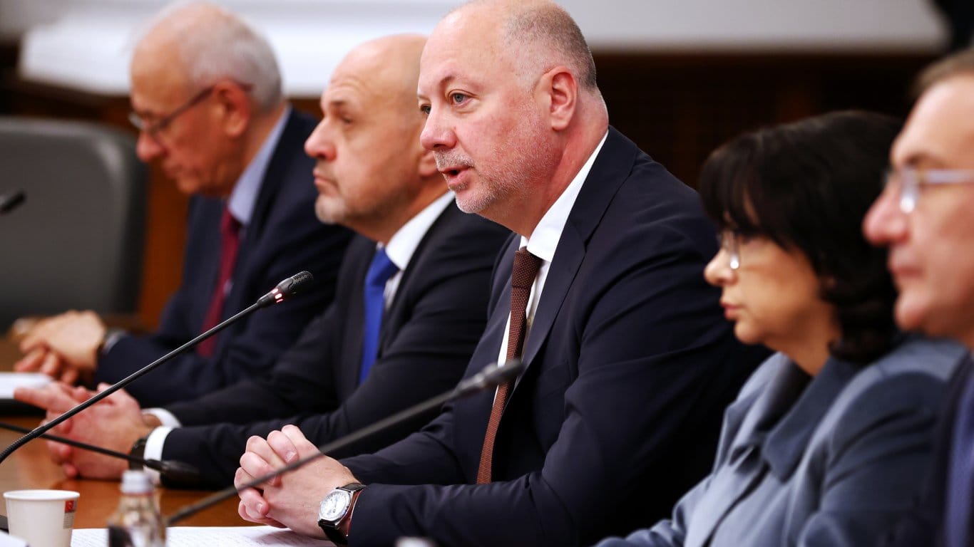 Контрапротести в подкрепа на кабинета „Желязков“