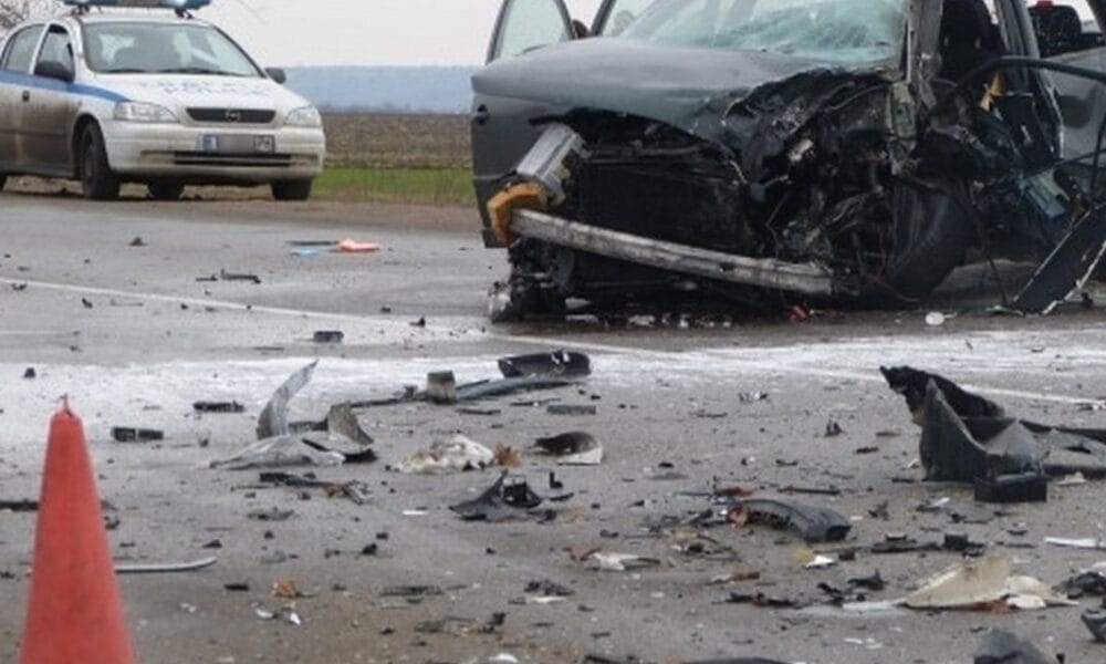 Тежък челен удар блокира пътя Габрово – Севлиево