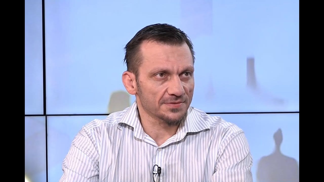 Съдът остави в ареста д-р Хасърджиев, Росен Белов и Симеон Дряновски след обвинения за принуда и наркотични вещества.