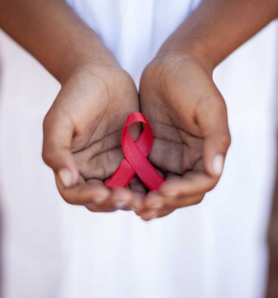 Доброволци отбелязват Световния ден за борба със СПИН на 1 декември в България