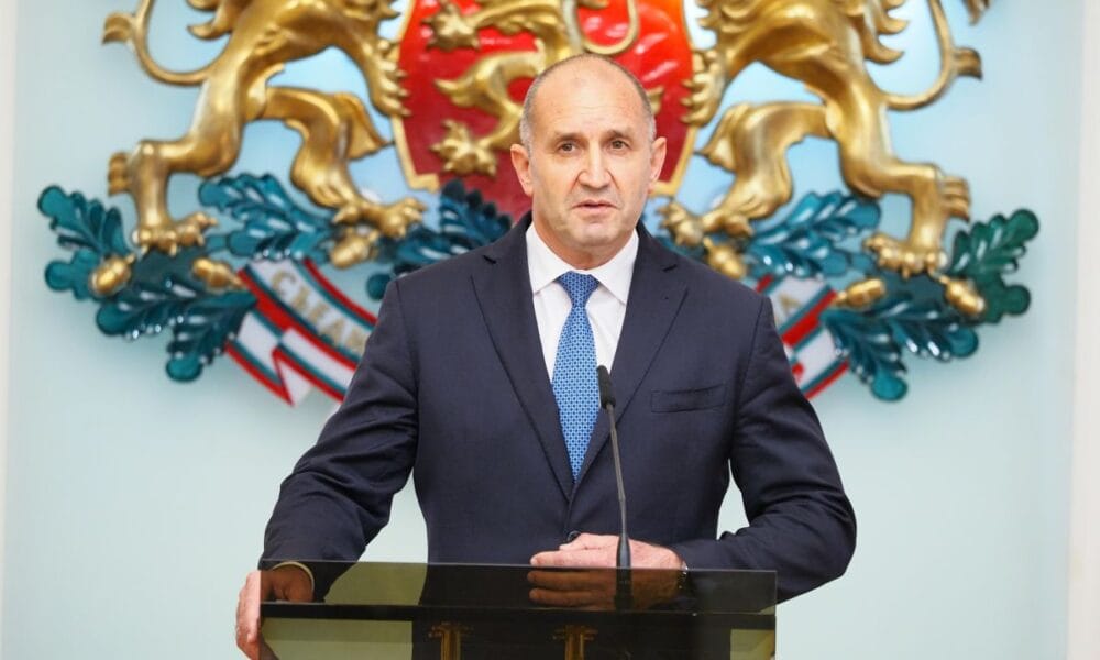 Кой е възможен служебен Премиер, след оставката?