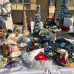 Коледен базар Голям извор събра жители и гости на селото с коледни традиции, ритуали, фолклорна програма и празнично настроение.