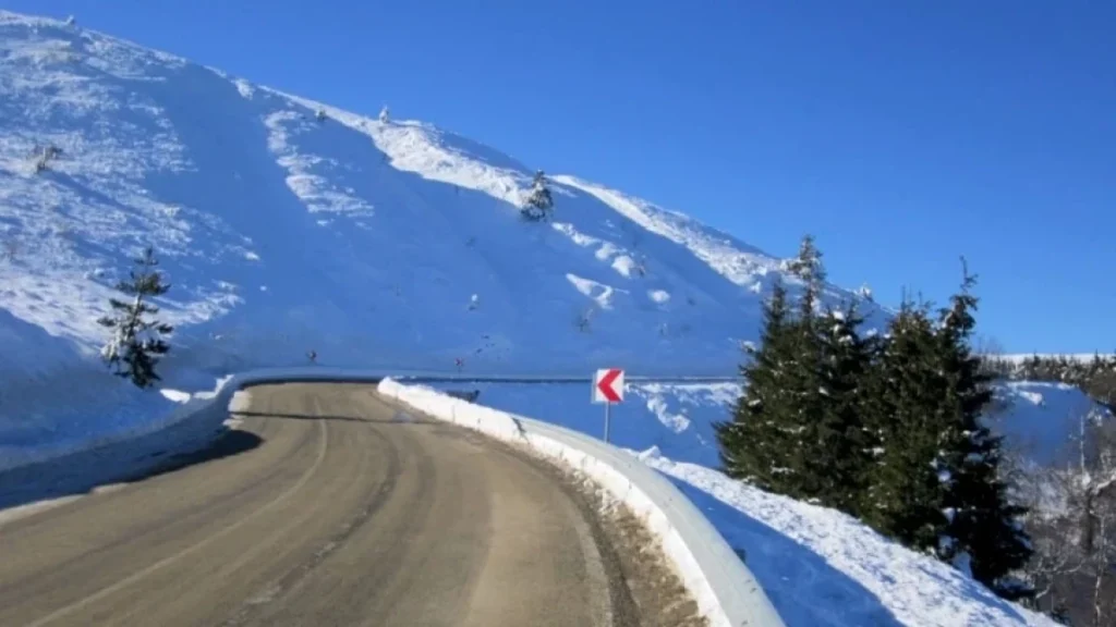 Ограничения в Троянския проход до 20 май заради ремонтни дейности по път II-35