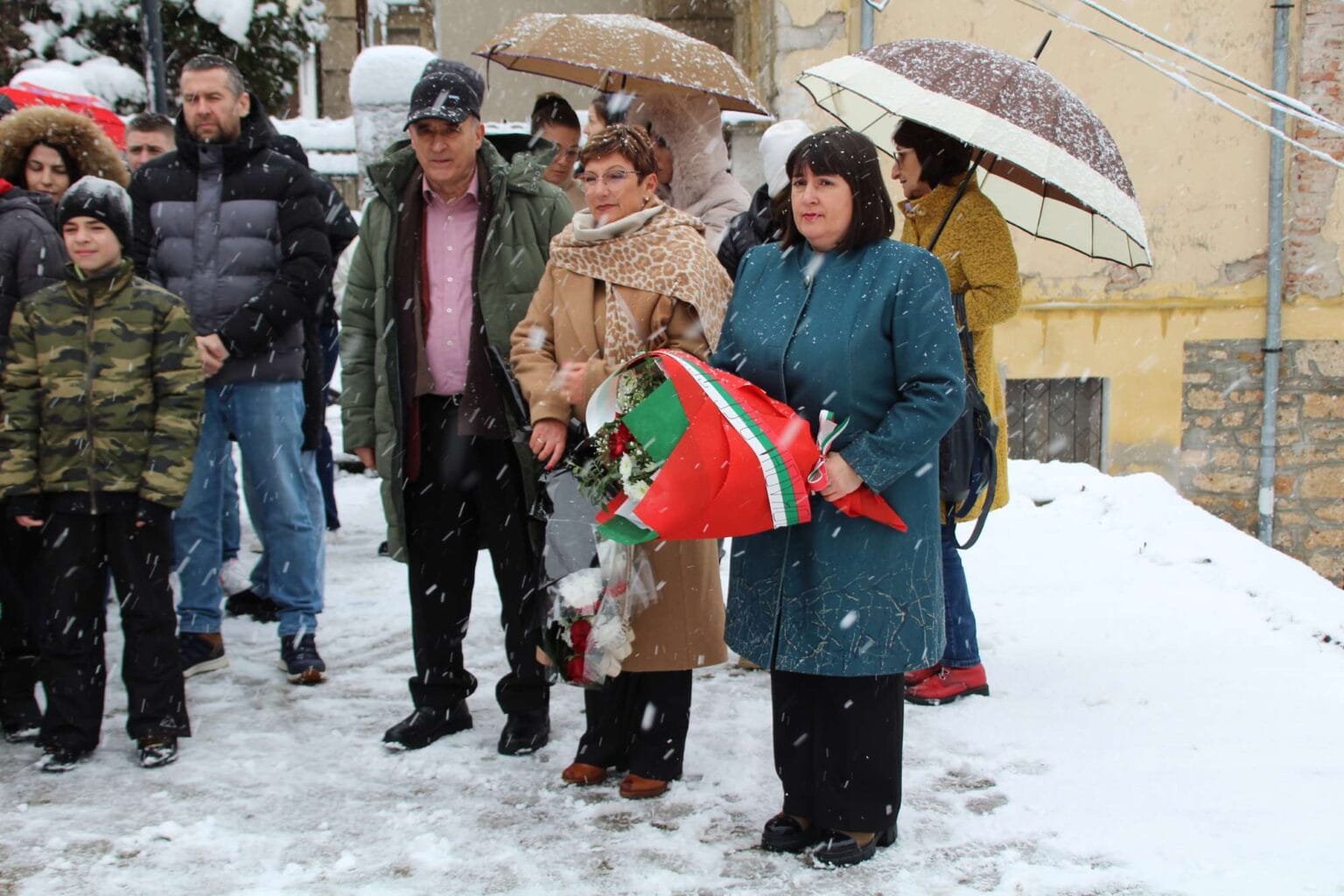 Тетевен почете 153 години от гибелта на Левски