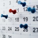 Календар 2026 с отбелязани празници през април и май