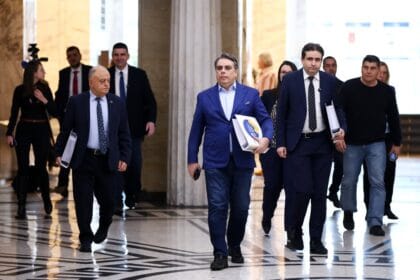 ПП-ДБ се регистрираха за изборите