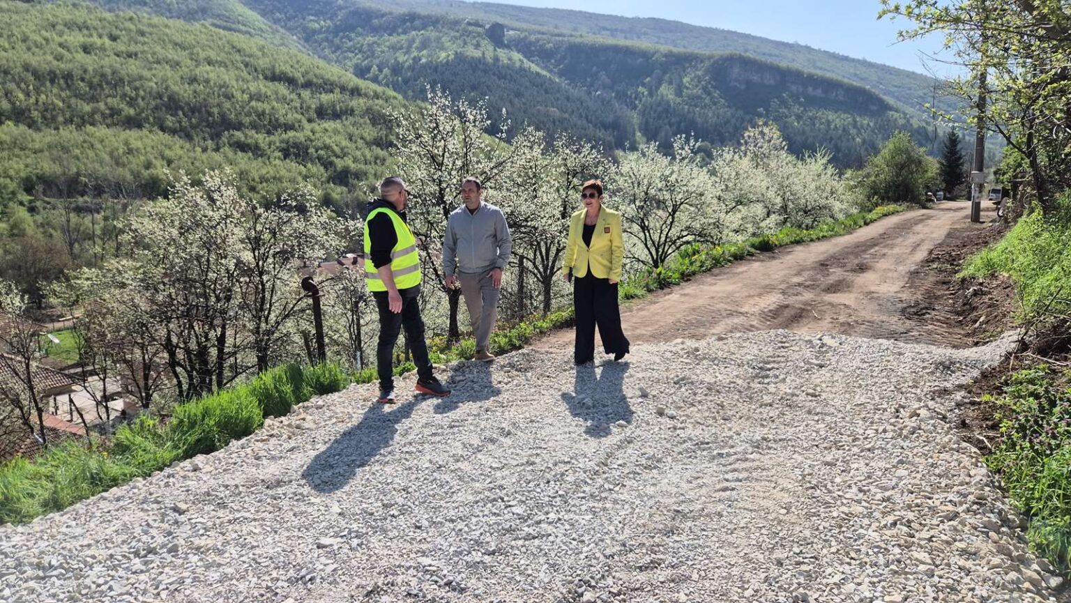 Ремонт на улица „Цар Самуил“ в Градежница - KANAL7