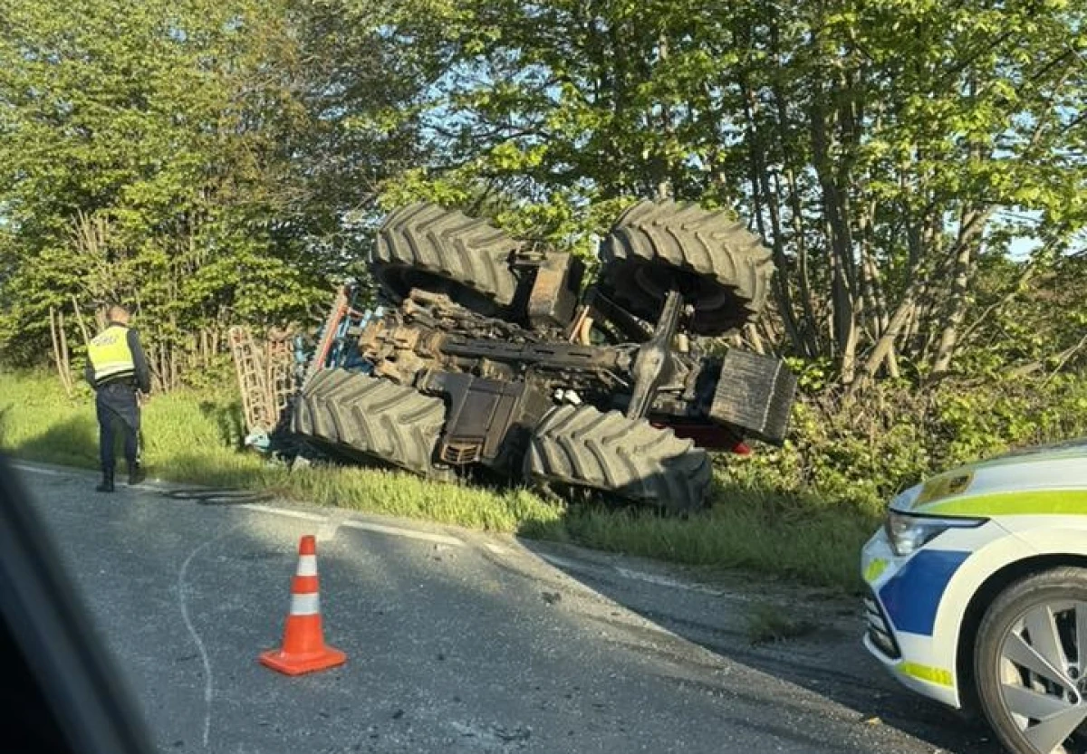 Катастрофа София Варна камион трактор