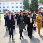 Заместник-министърът на туризма Павлин Петров посети гимназия „Сава Младенов“ в Тетевен. Вижте подробности за новата СТЕМ база и срещата с учениците.