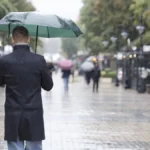Порои и гръмотевични бури през почивните дни в България