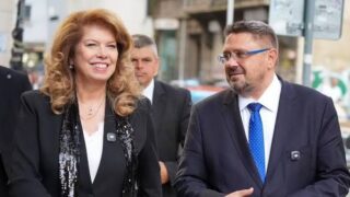 Генералният директор на Българската телеграфна агенция Кирил Вълчев е кандидатът за вицепрезидент на Илияна Йотова.