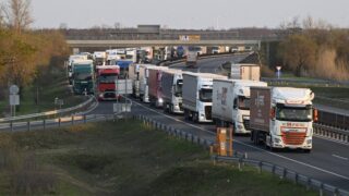 Ограничения за камиони за 6 септември по автомагистралите в България